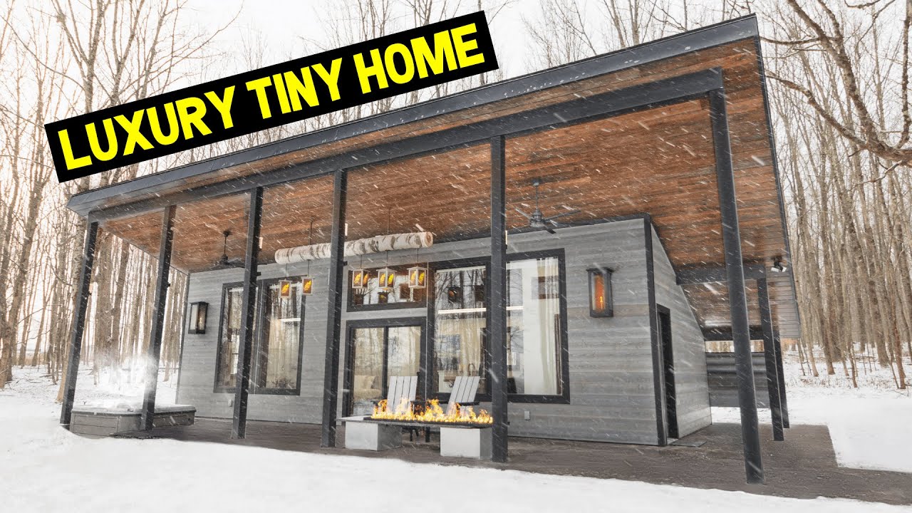 LUXURY CUSTOM BUILT 450sqft MODERN TINY HOME w/ Hot Tub & Fire Pit!
