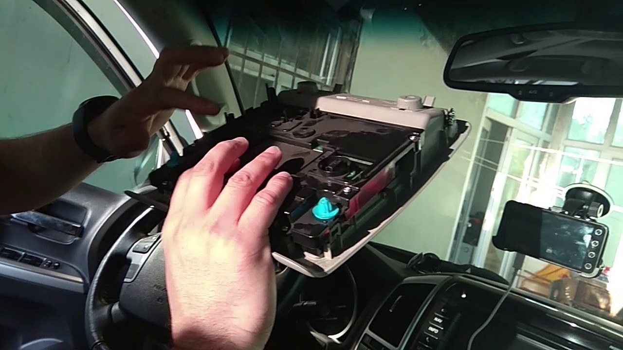 Landcruiser 200 interior light changeout