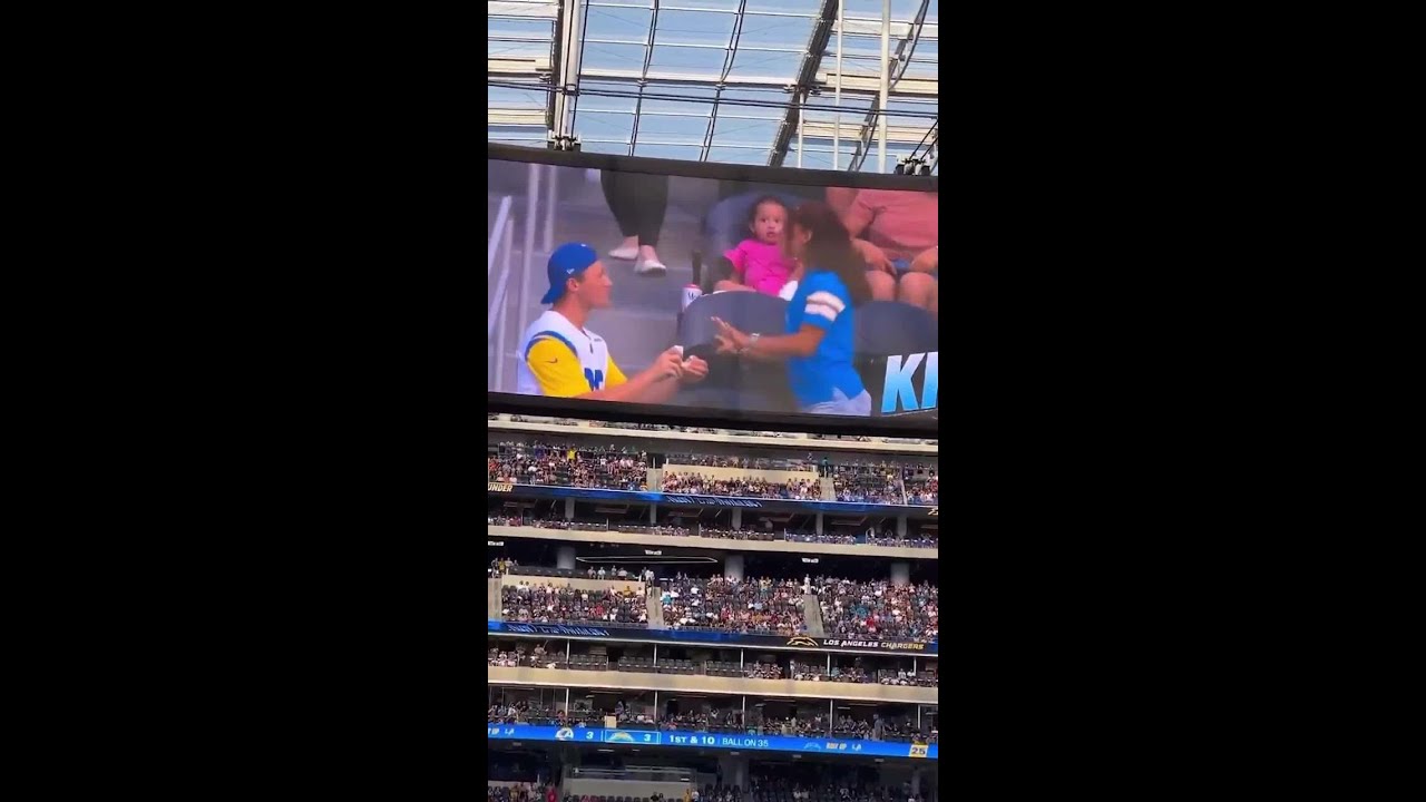Kiss cam proposal goes horribly wrong at NFL game