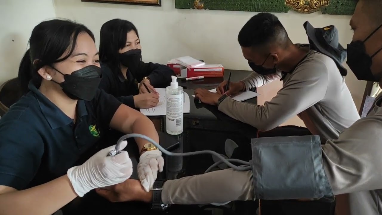 Grogi langsung tensi tinggi di periksa dokter cantik