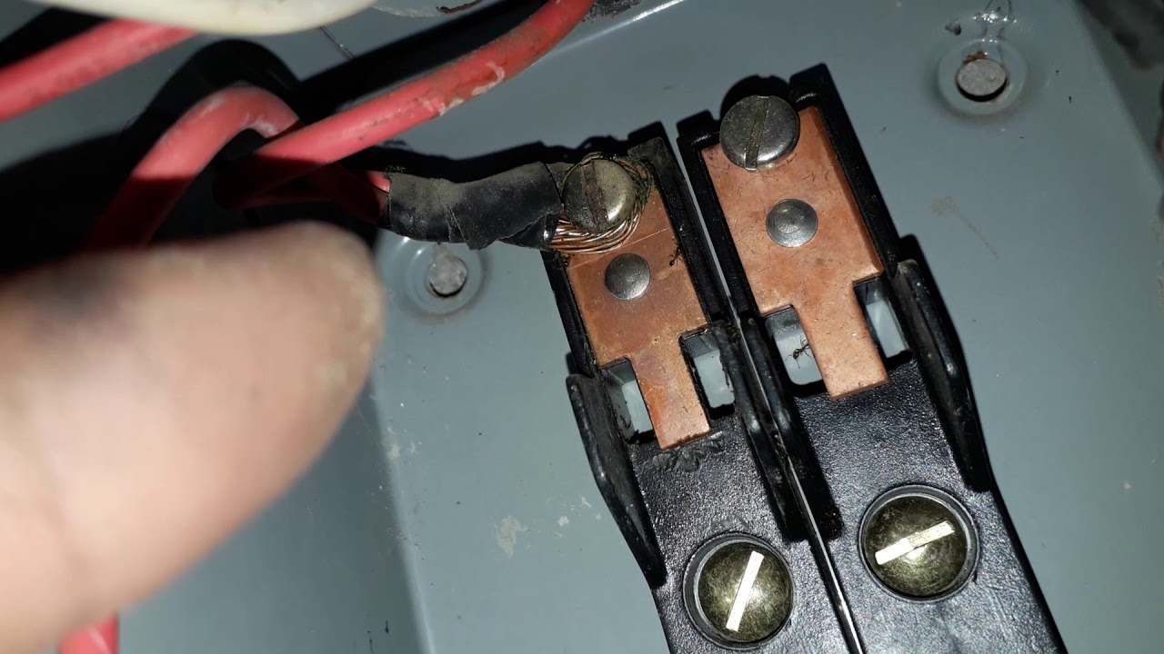 ¡¡¡ GRAN PELIGRO !!! TREMENDO ERROR EN UNA INST. ELÉCTRICA RESIDENCIAL...