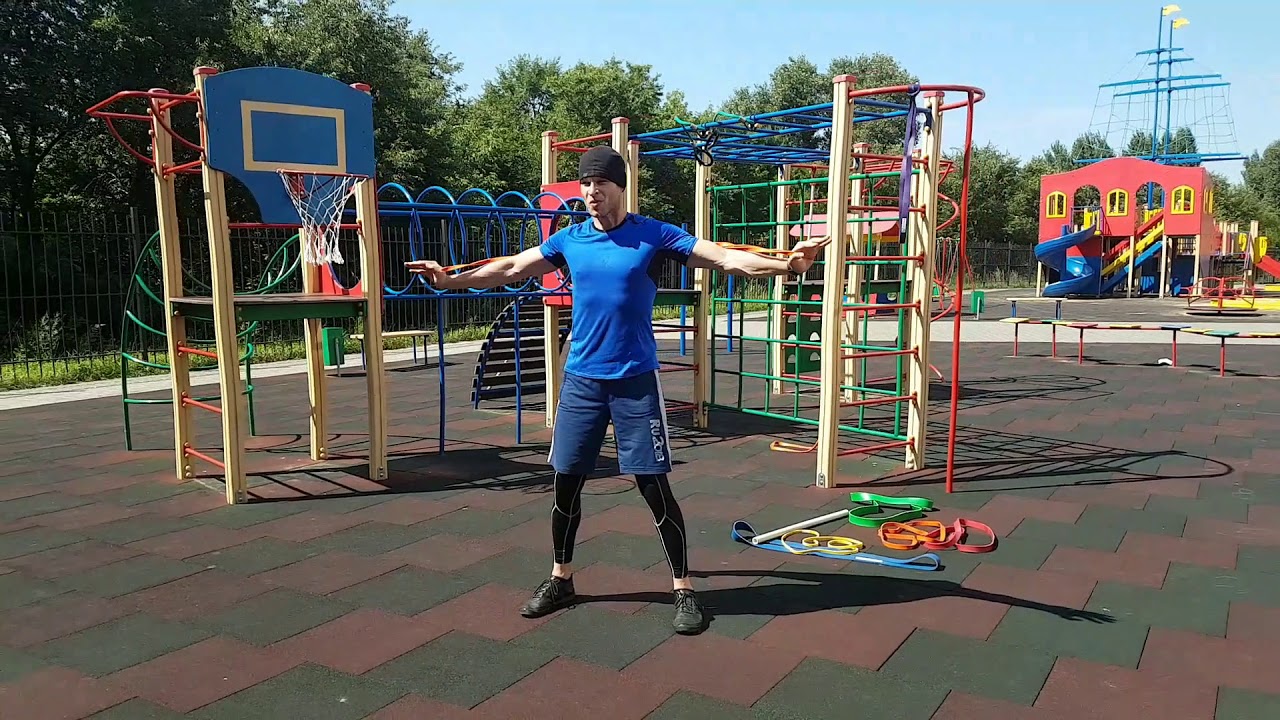 Упражнения с резиновыми петлями на все группы мышц от ULTRA-WOD.COM