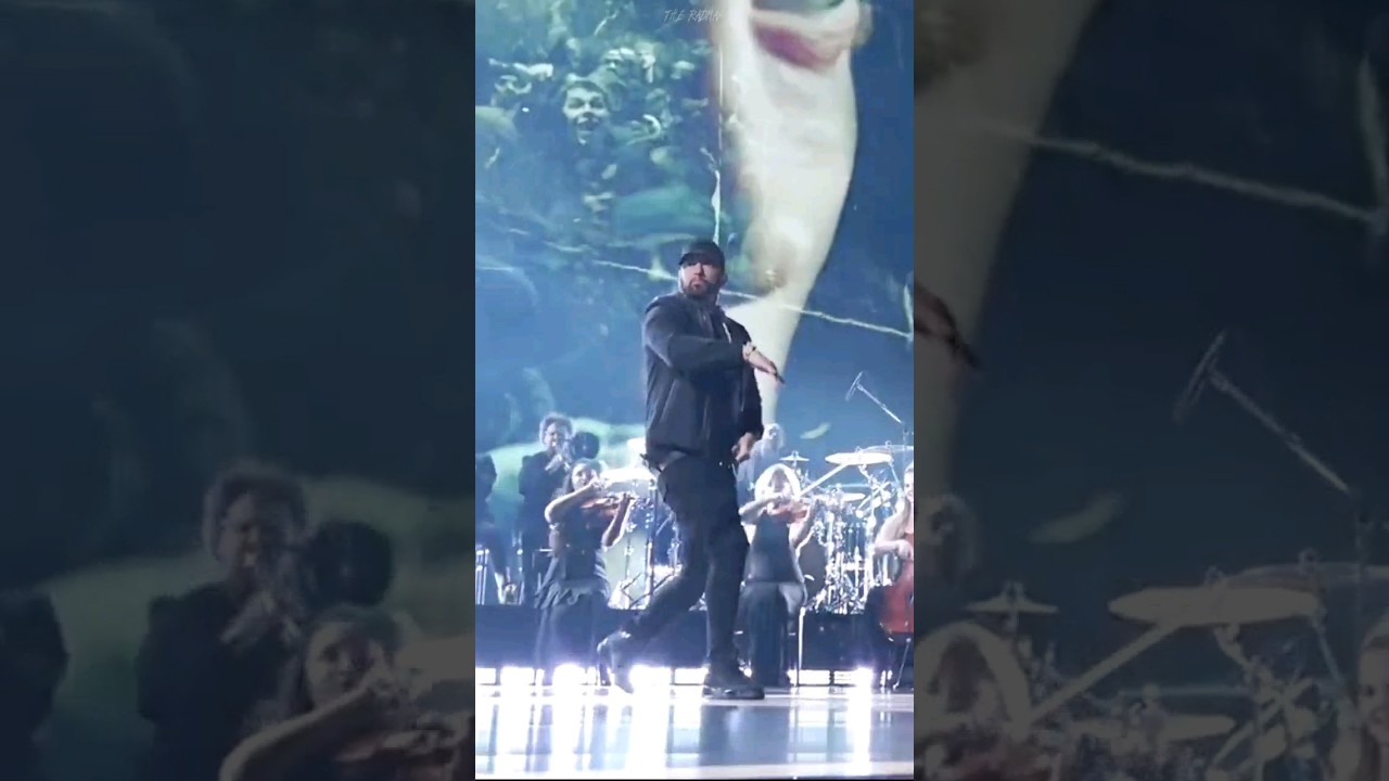 EMINEM - Lose Yourself ( Live) - Oscars 2020