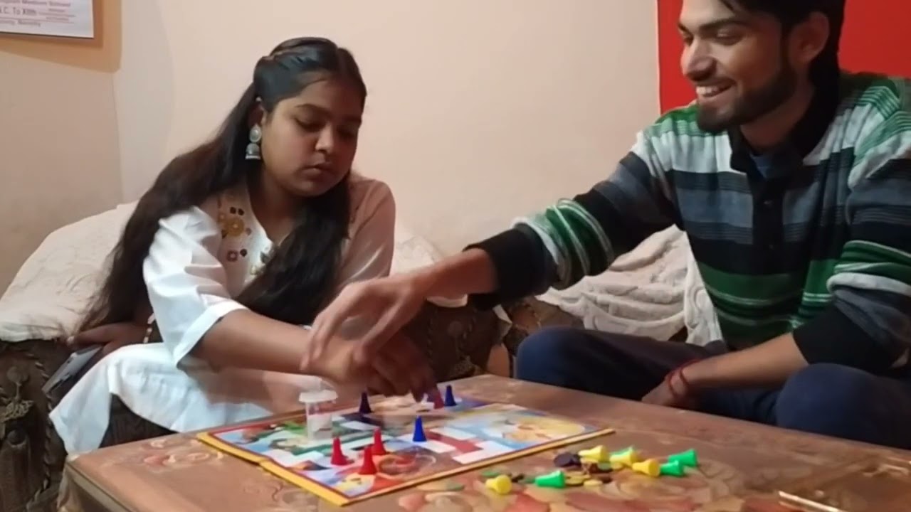 Aaj Humne Kafi Time Baad Ludo khela aur Challenge Kiya 😉✨
