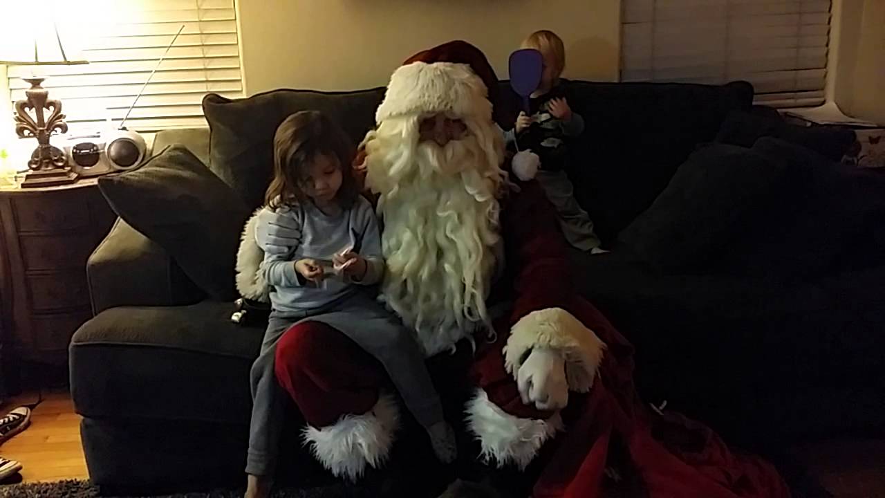 Santa visits the lewis/ferree house 2015
