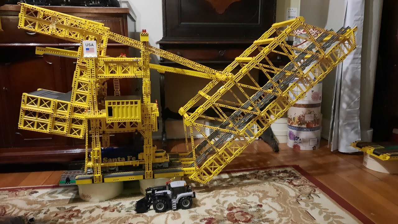 Test Operation of the Lego Behemoth Bascule Bridge by Phoenix Train Works