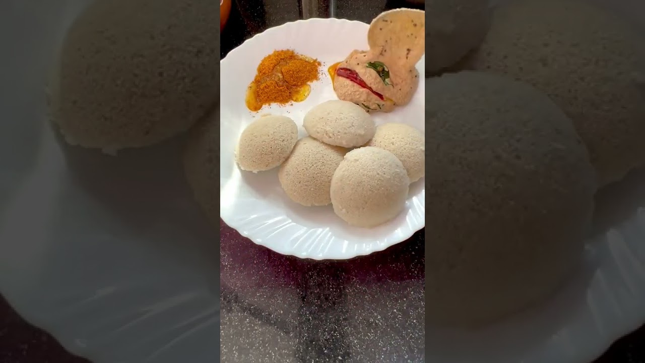 Ghee Idly 😋 #breakfast #shorts #idly #foodie #ehub #youtubeshorts #trending #ghee #homemade