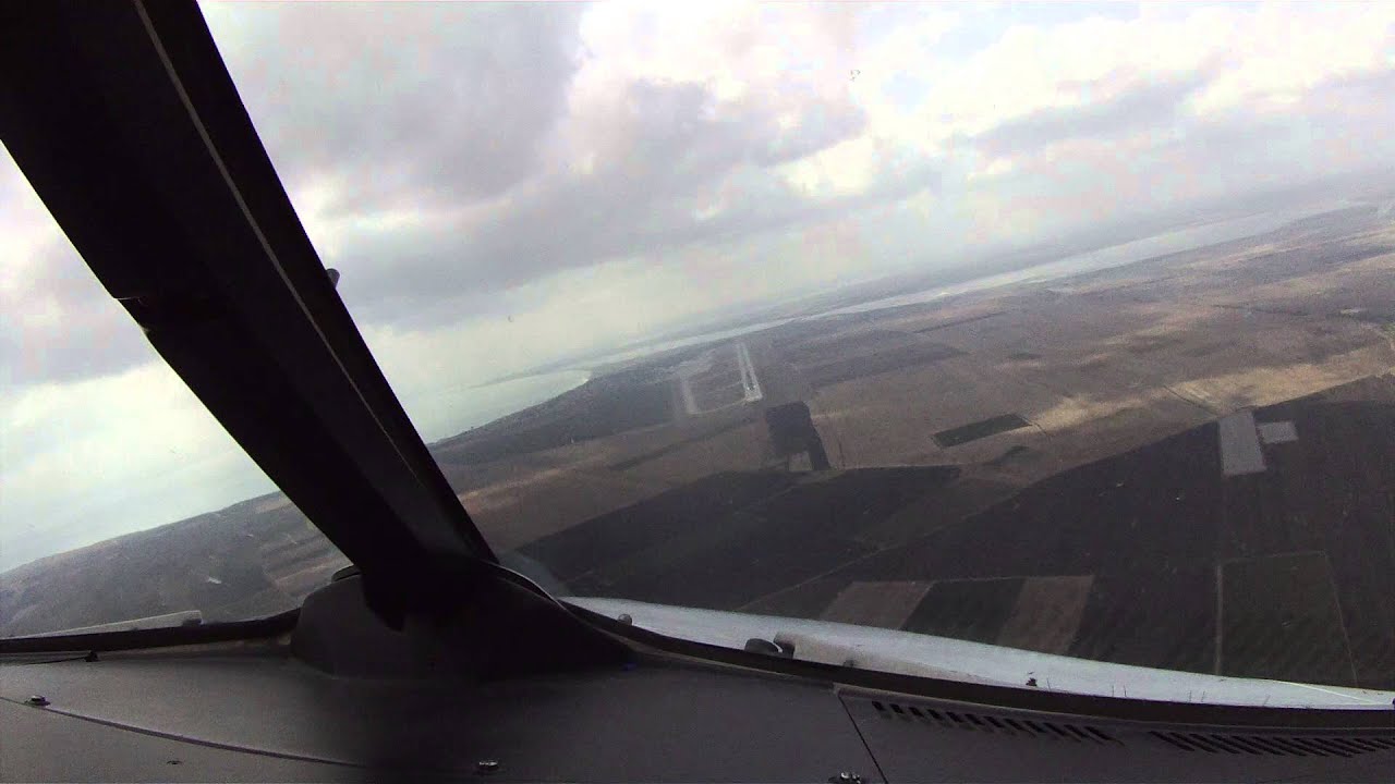 A320 Circle to Land RWY 04 - Burgas Int'l Airport, Bulgaria. Cockpit View