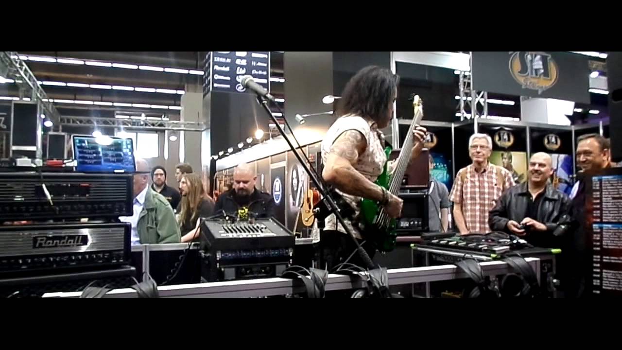 Marco Mendoza - Teen Town @ Musikmesse 2015