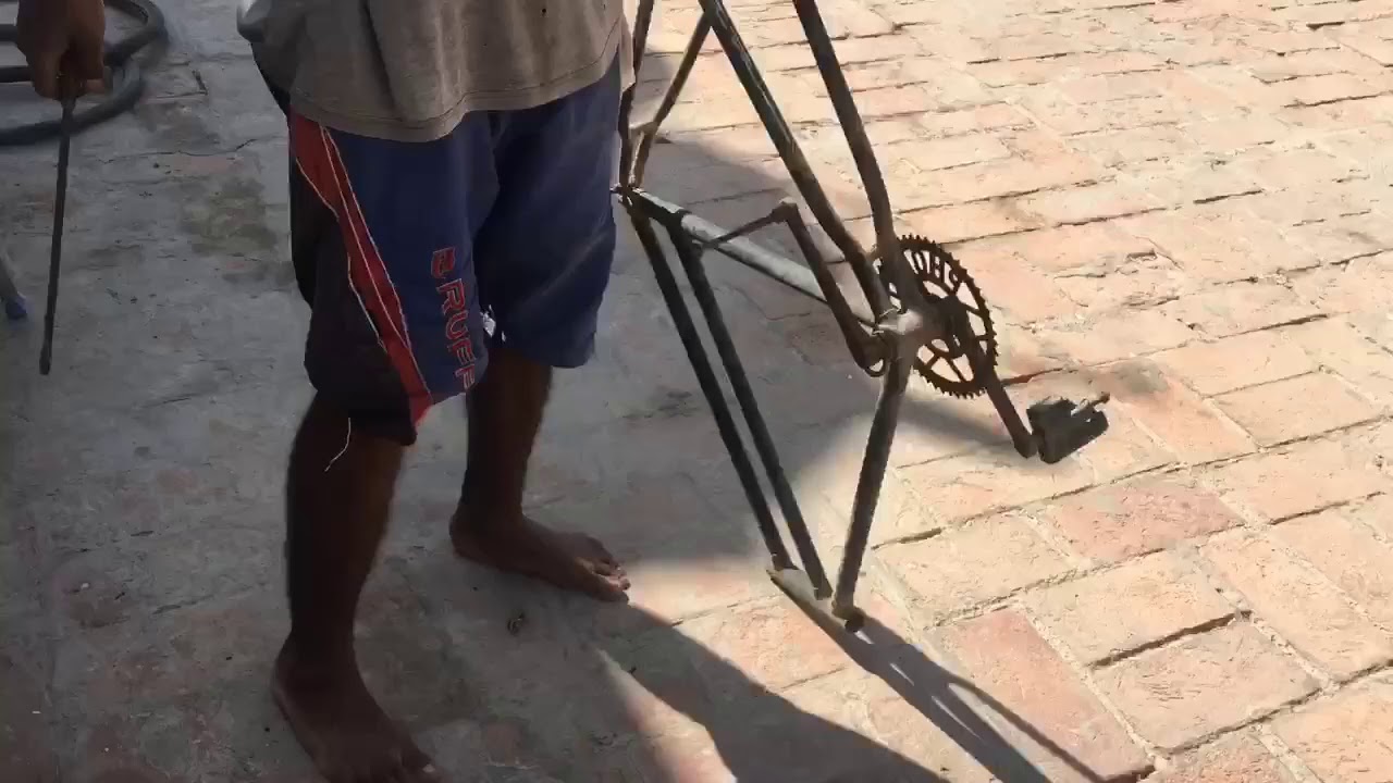 Restoration of 18 Years old Sohrab Bicycle || Bhooral Shah (Initial)-Part 1