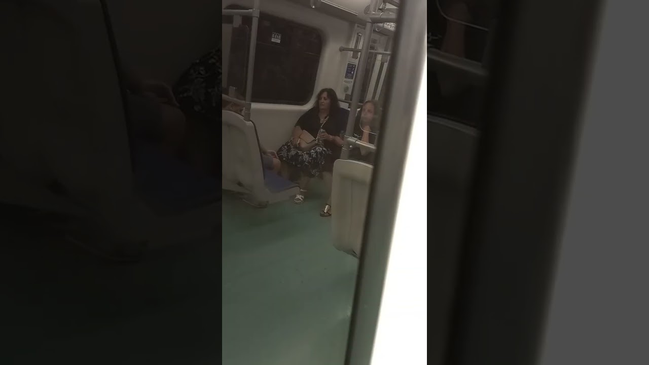 ATHENS METRO (LINE 2) (ACROPOLI-NEOS KOSMOS)