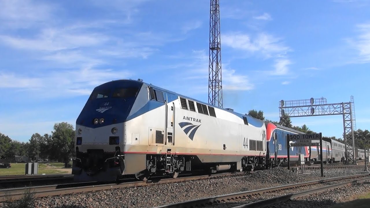 Westbound Amtrak Empire Builder leaving Station in Minot, ND