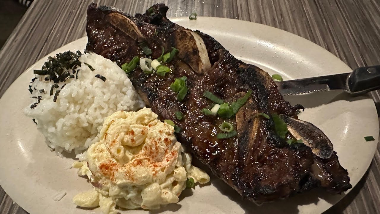 Oahu, Hawaii Dining Feb. 2026