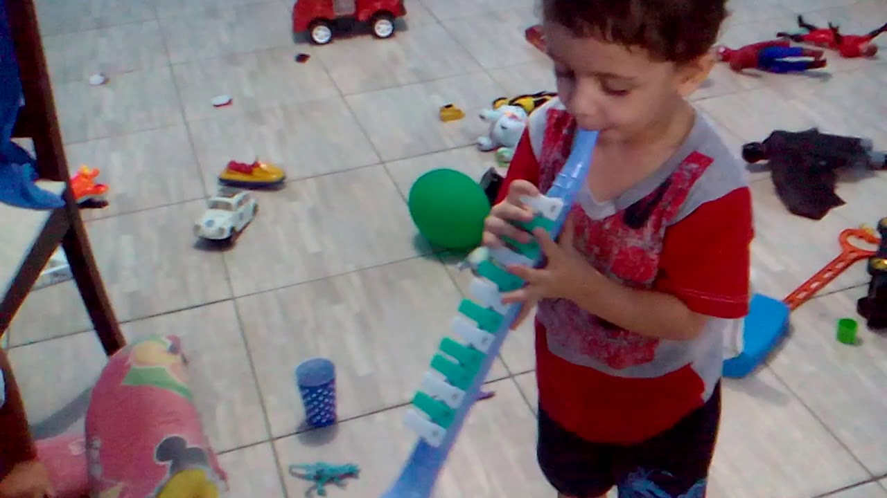 Tocando Clarineta(6)
