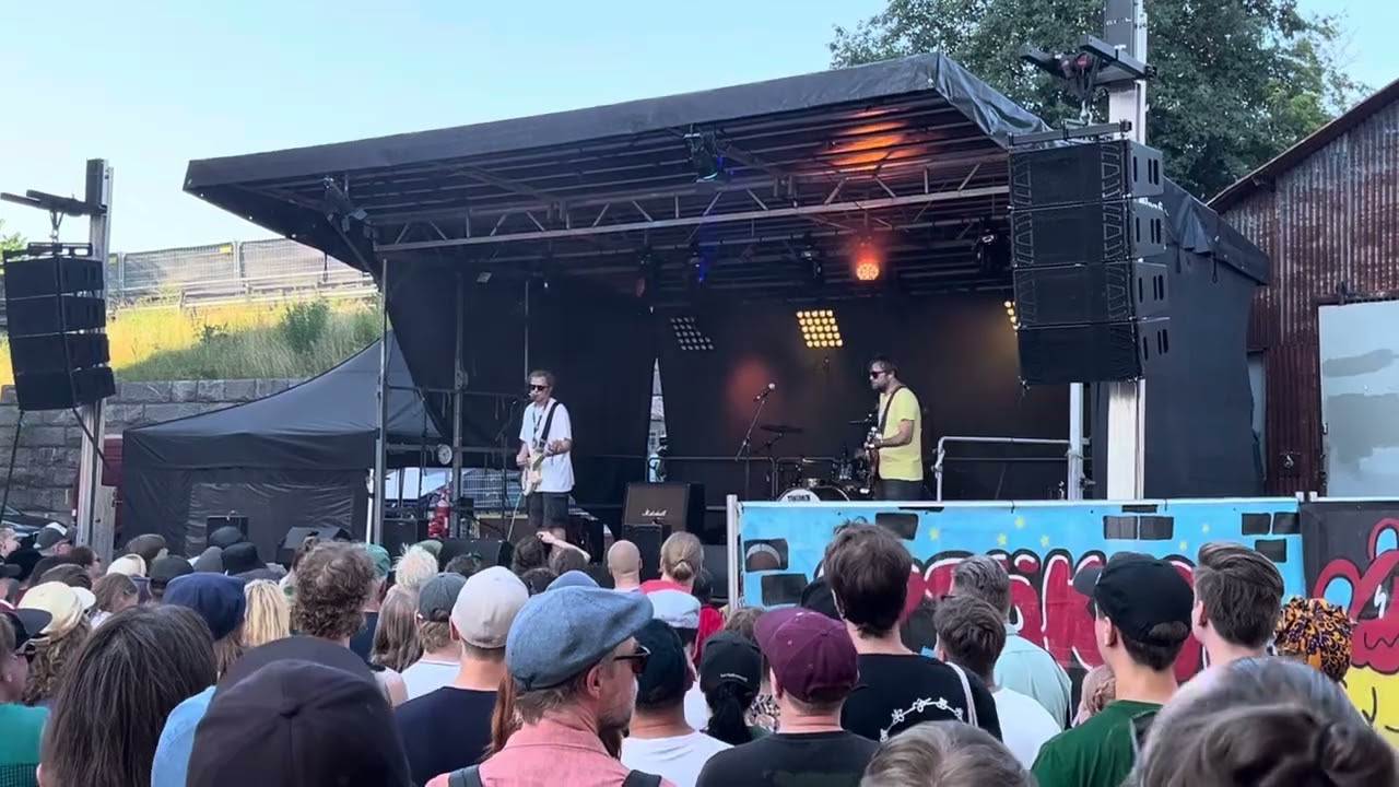 Sur-rur - Hiippailua sahalla (live @ Jytäkesä Go-Go, Helsinki, 26.7.2025)