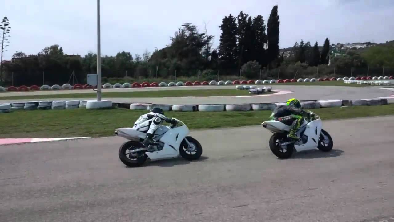 Pol espasgar&oacute; E Isaac Vi&ntilde;ales  Karting Coma-ruga