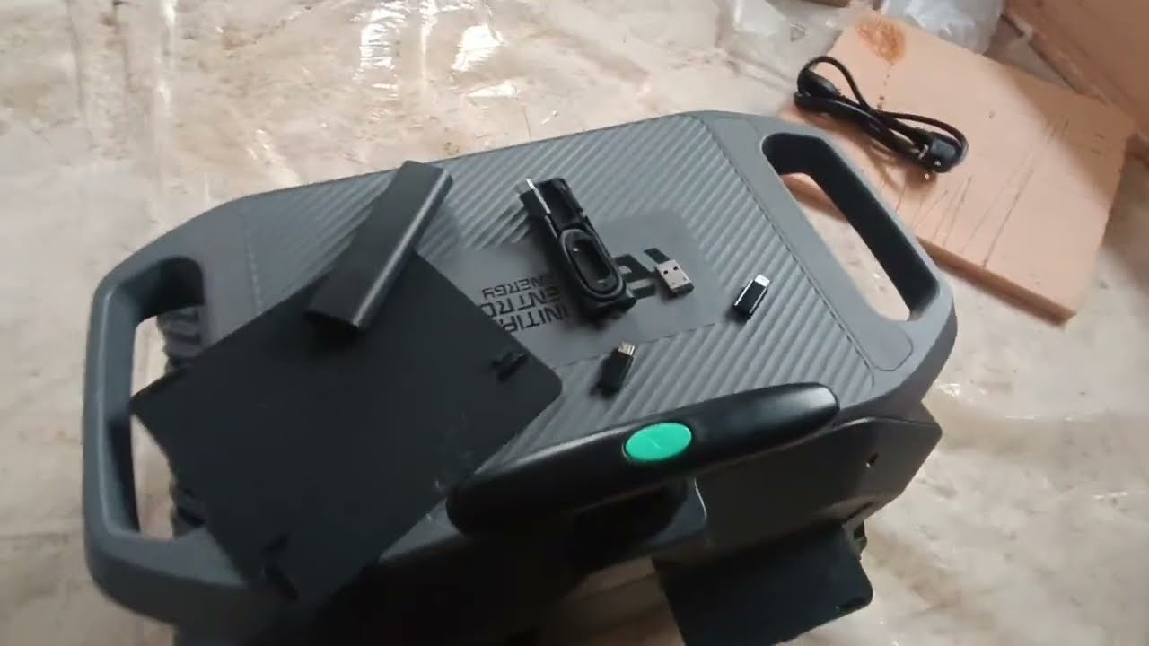 Încă un generator solar de AliExpress, la prima vedere pare destul de interesant.