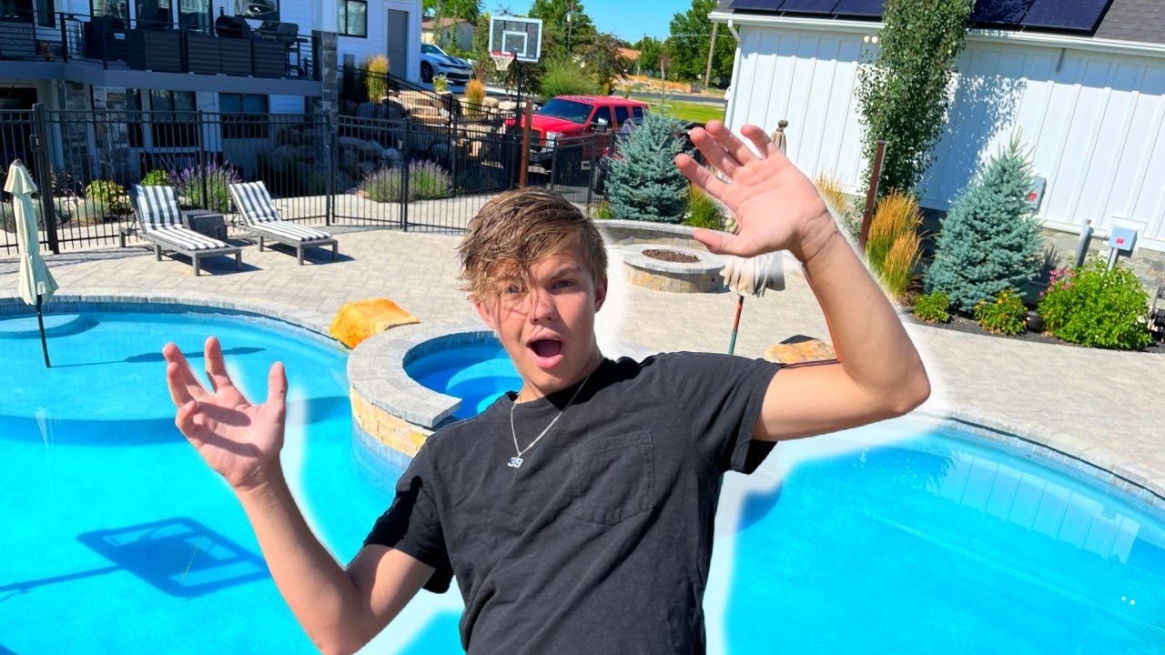 DON'T Fall in the POOL!