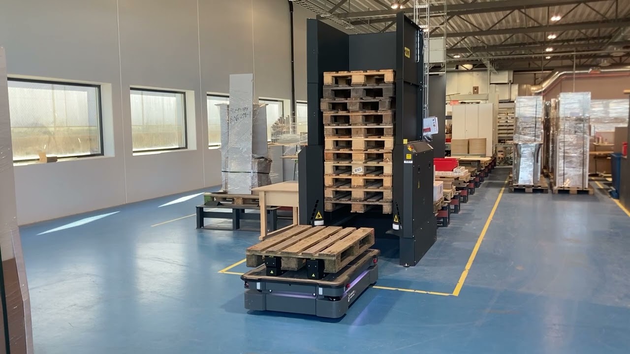 AMR integrated with Palomat
