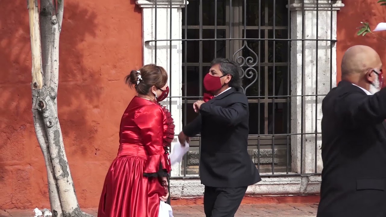 Marinera Arequipeña: Sois Sirena - interpreta G.D.F. 