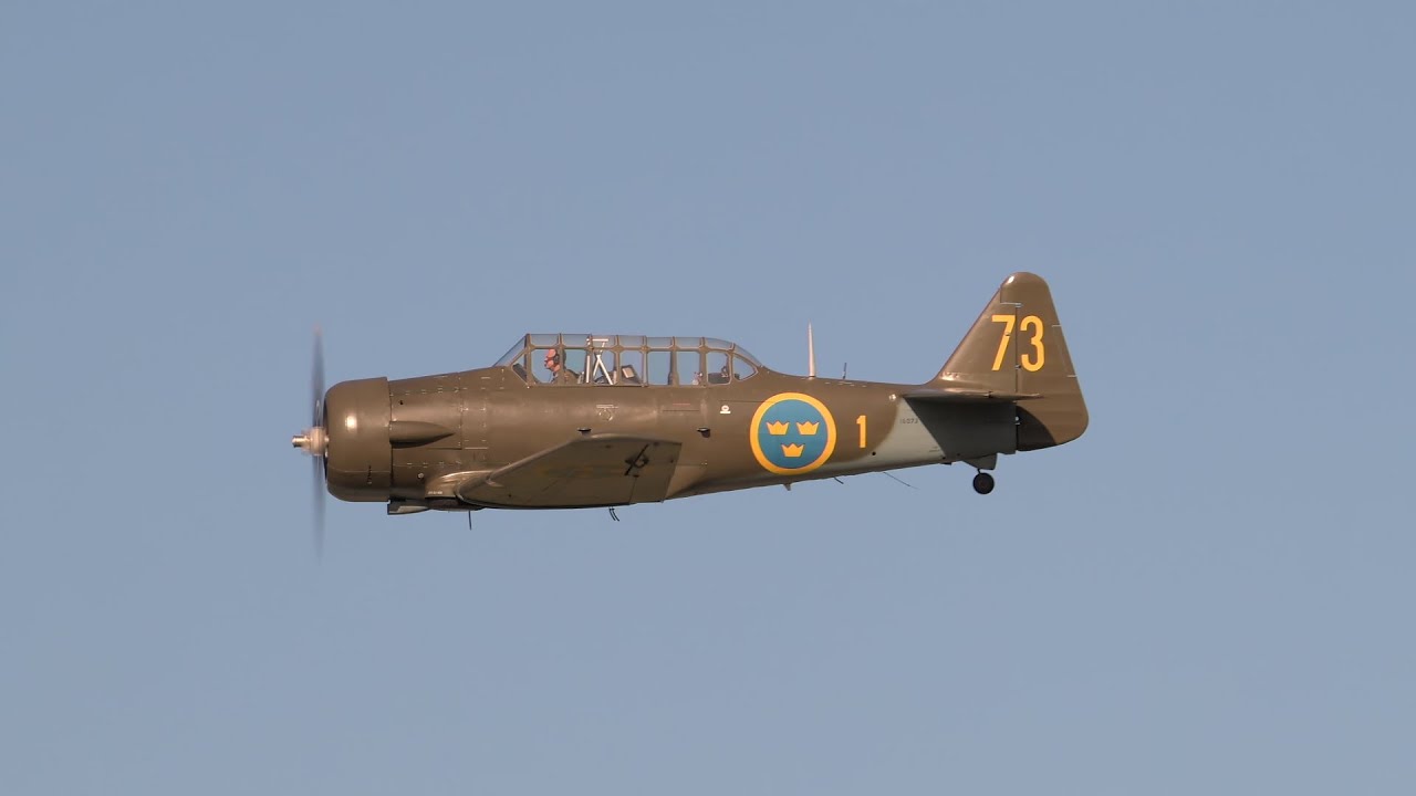 SK16 North American T 6 Texan in 4K & HQ Audio