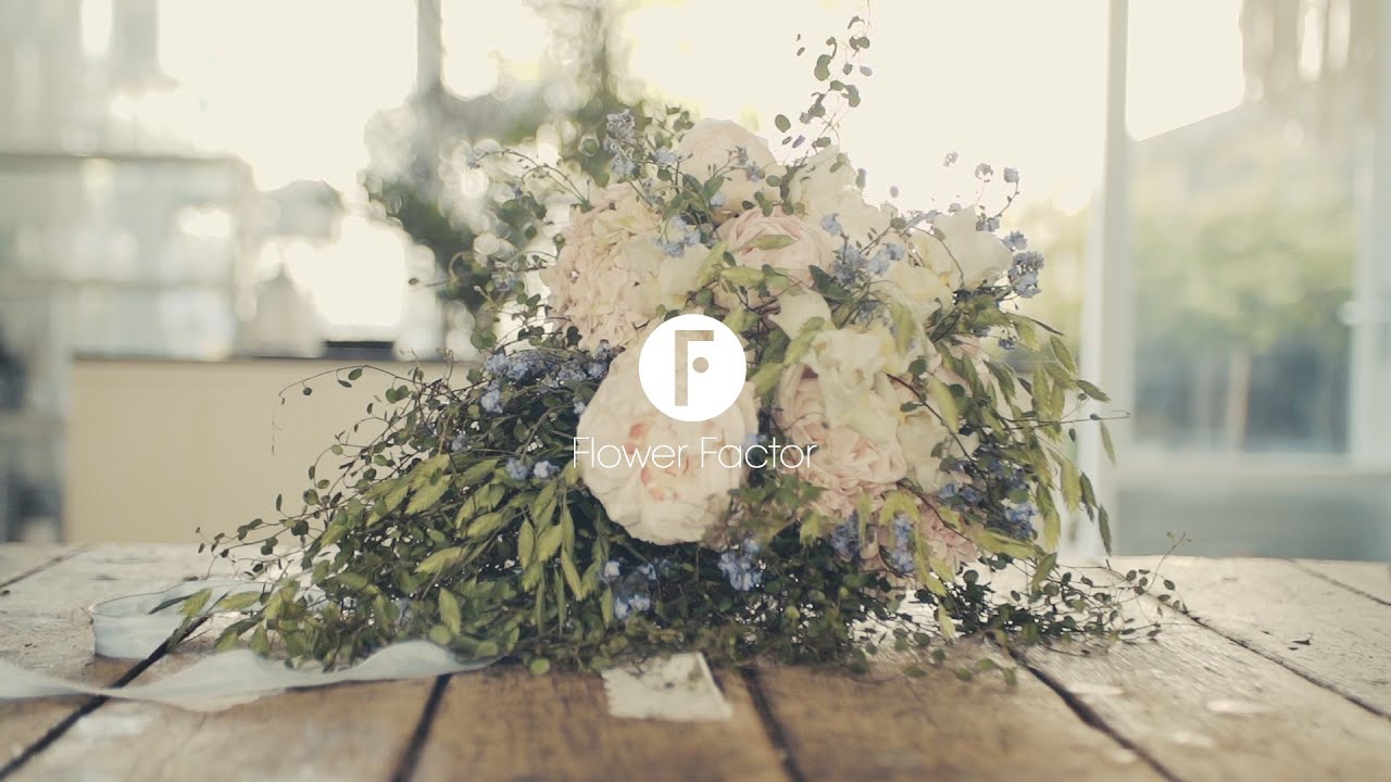 Boho cascade bouquet | Inspired by Florists | Giada Graziani