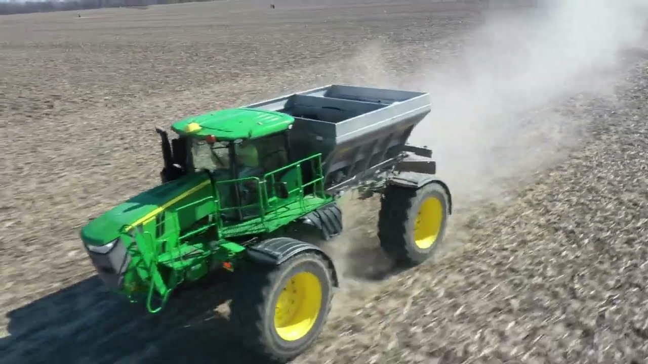 Applying Rhizosorb Phosphorus Fertilizer From Phospholutions Season 5 Episode 2