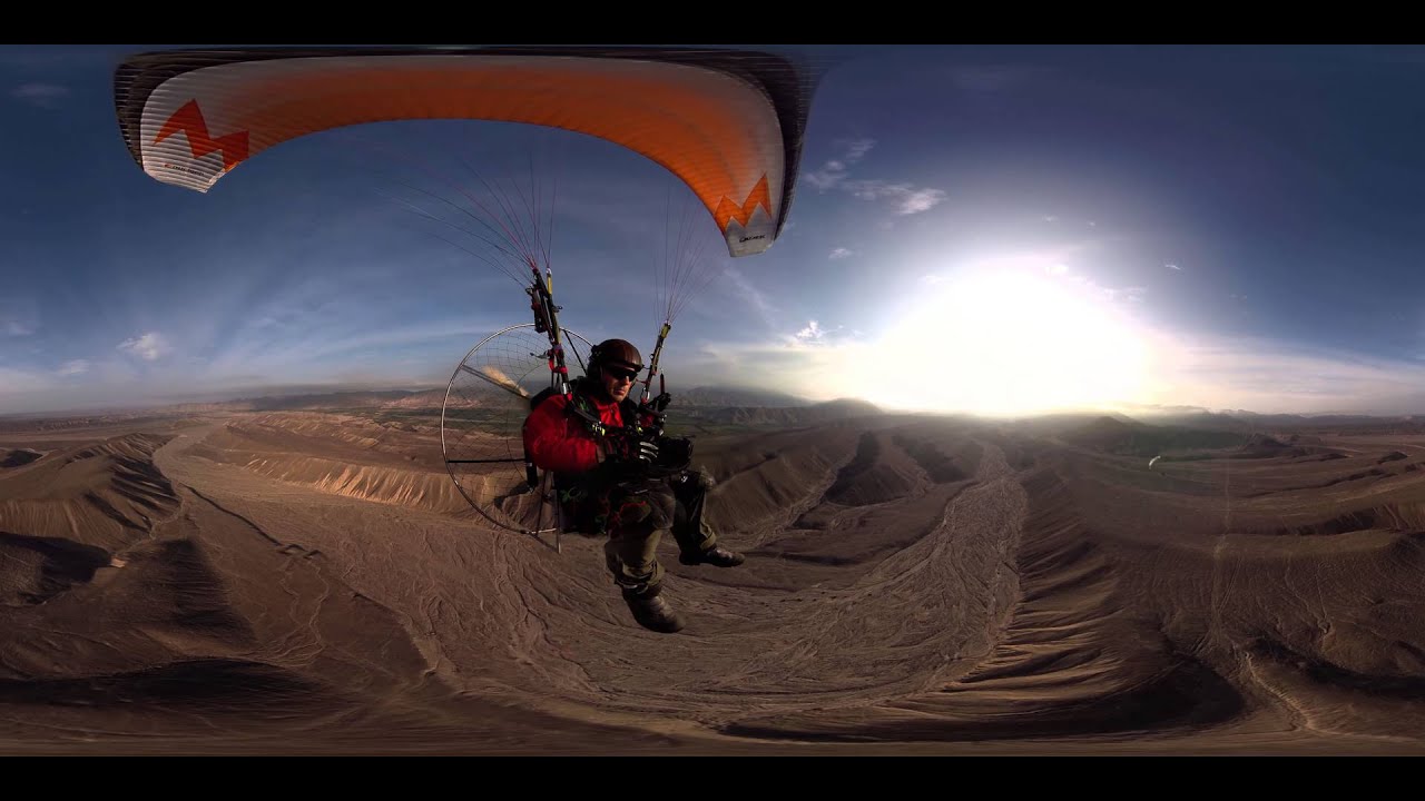 Peru Nazca Palpa Geoglyph , 400 and 650 AD Strange Family drawing Geoglyph