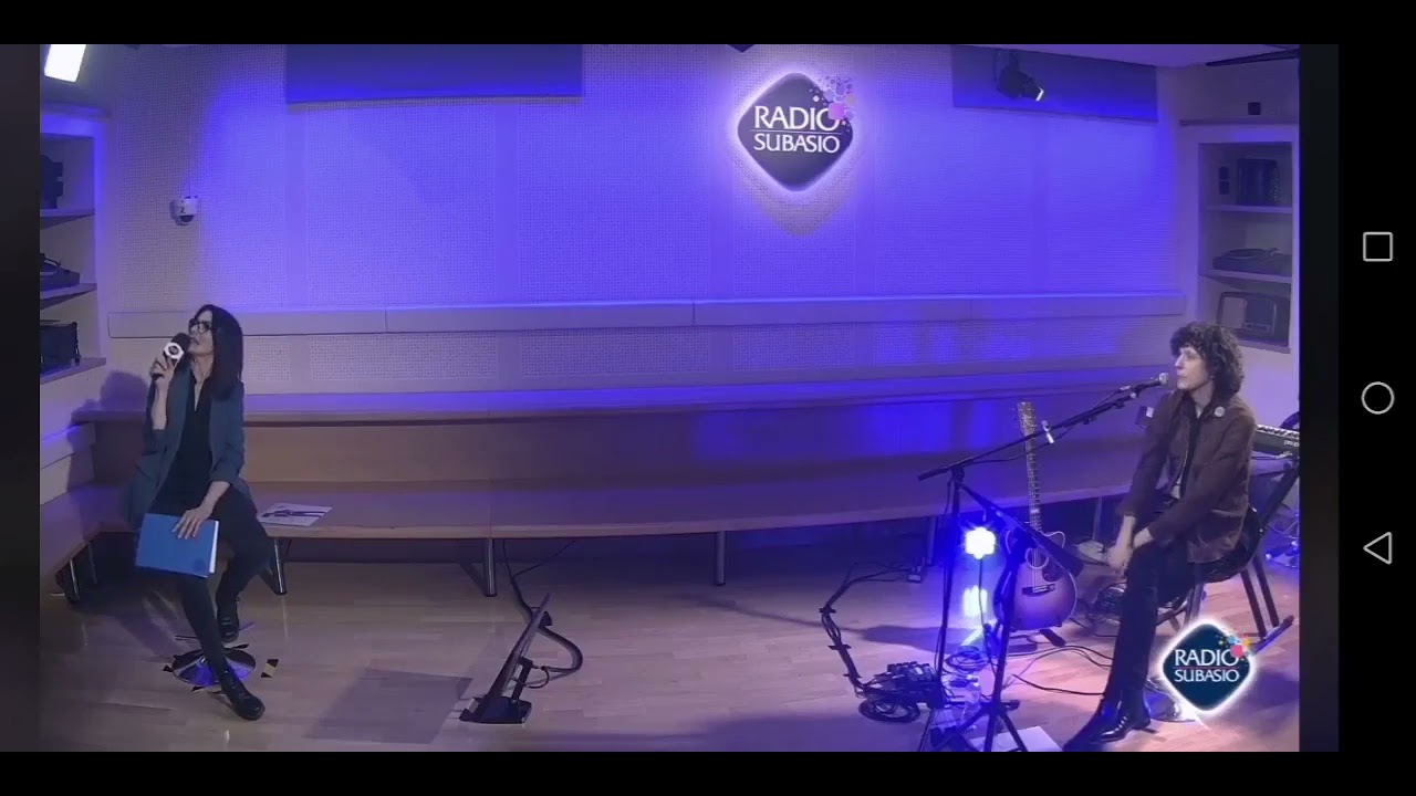 Radio Subasio Live: Sopresa di Fab ad Ermal