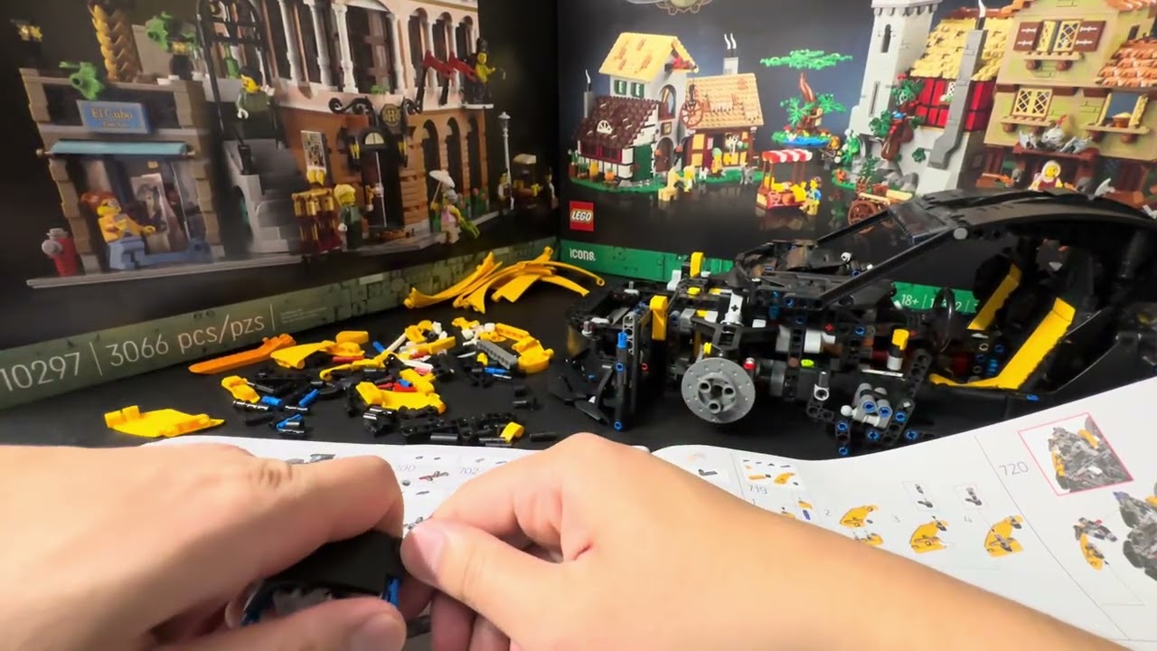 Building McLaren P1™ Set Part 15