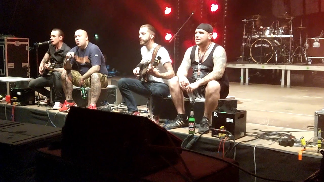 Krawallbrüder - Einer der Letzten live in Riesa 02.11.2018