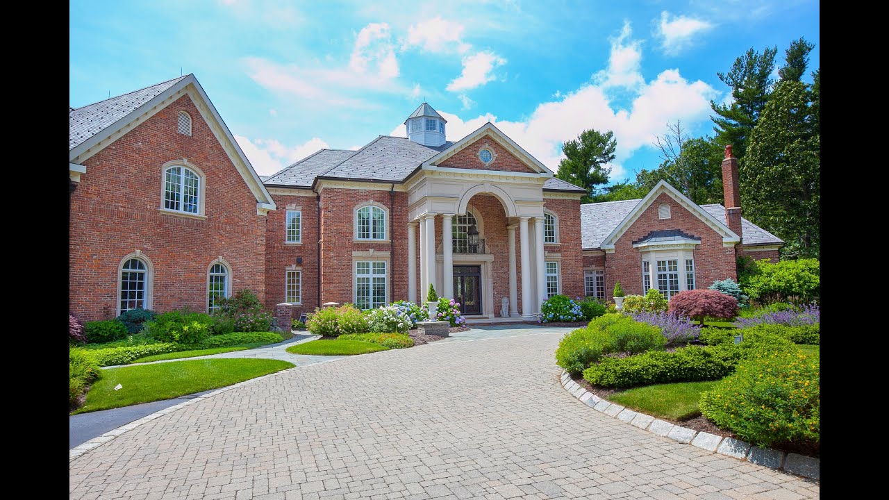 23 Robkins Road, Avon, CT