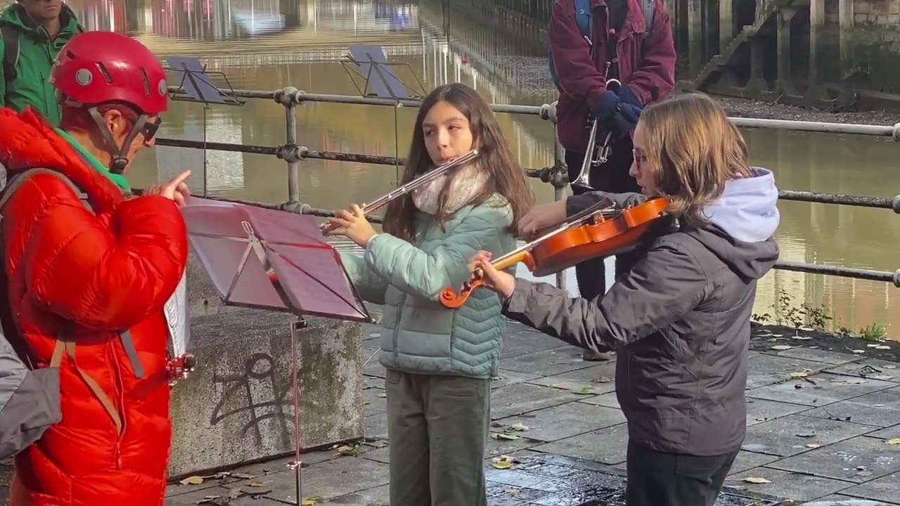 Txaranga Urretabizkaia + Etorkizuna Musikatan: Un compás del repertorio (2025-11-22, Bilbo)