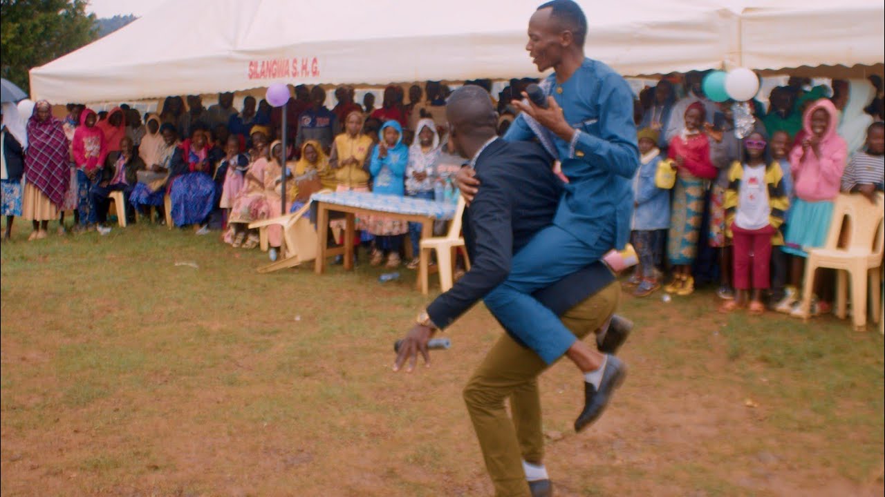 CRAZY PERFOMANCE BY APOSTLE EMMANUEL NJUE AT AIC NGARIE BARINGO COUNTY