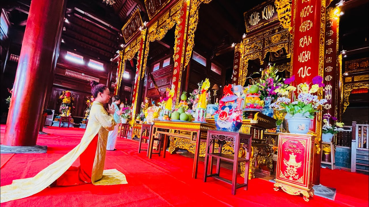 Đầu năm Mỹ Lệ đi Viếng ngôi chùa Bác Vượng xây trên đỉnh núi / Chùa Trúc Lâm Phụng Thùy Sơn 