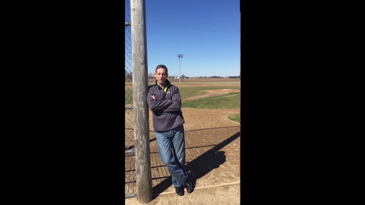 Field of Dreams, Dyersville, Iowa - video of the baseball field from the movie
