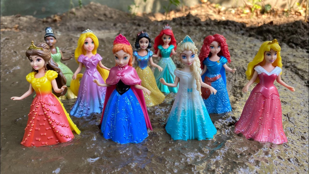Satisfying ASMR Cleaning! Help Elsa, Anna & Ariel Get Clean Again