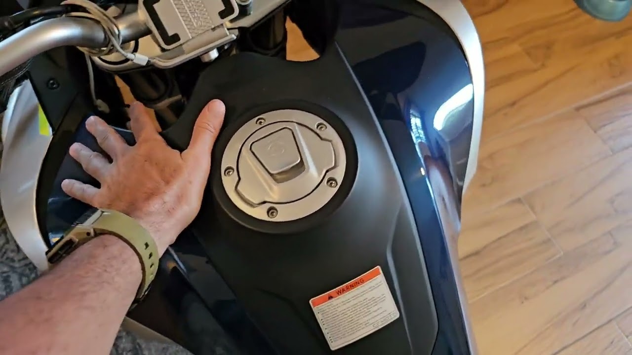 CFMoto 800MT Ajuste de eje de manubrio o "cristo"