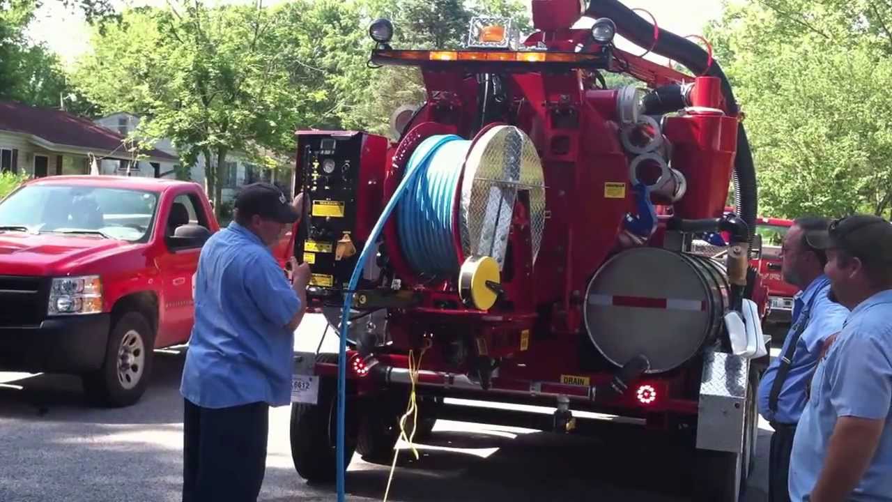 PipeHunter VacHunter Mini-Combo - In Action 2