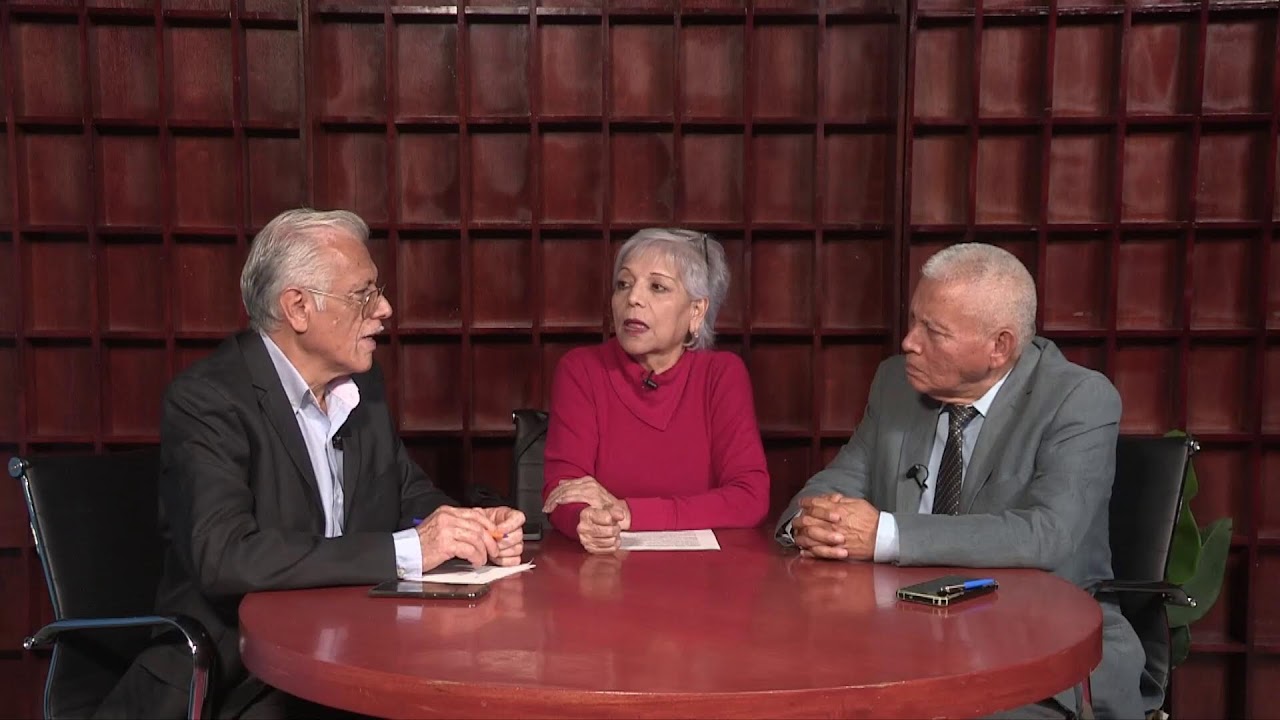 En la Opinión De... Ernesto Acero, Memo Aguirre y María Ester González