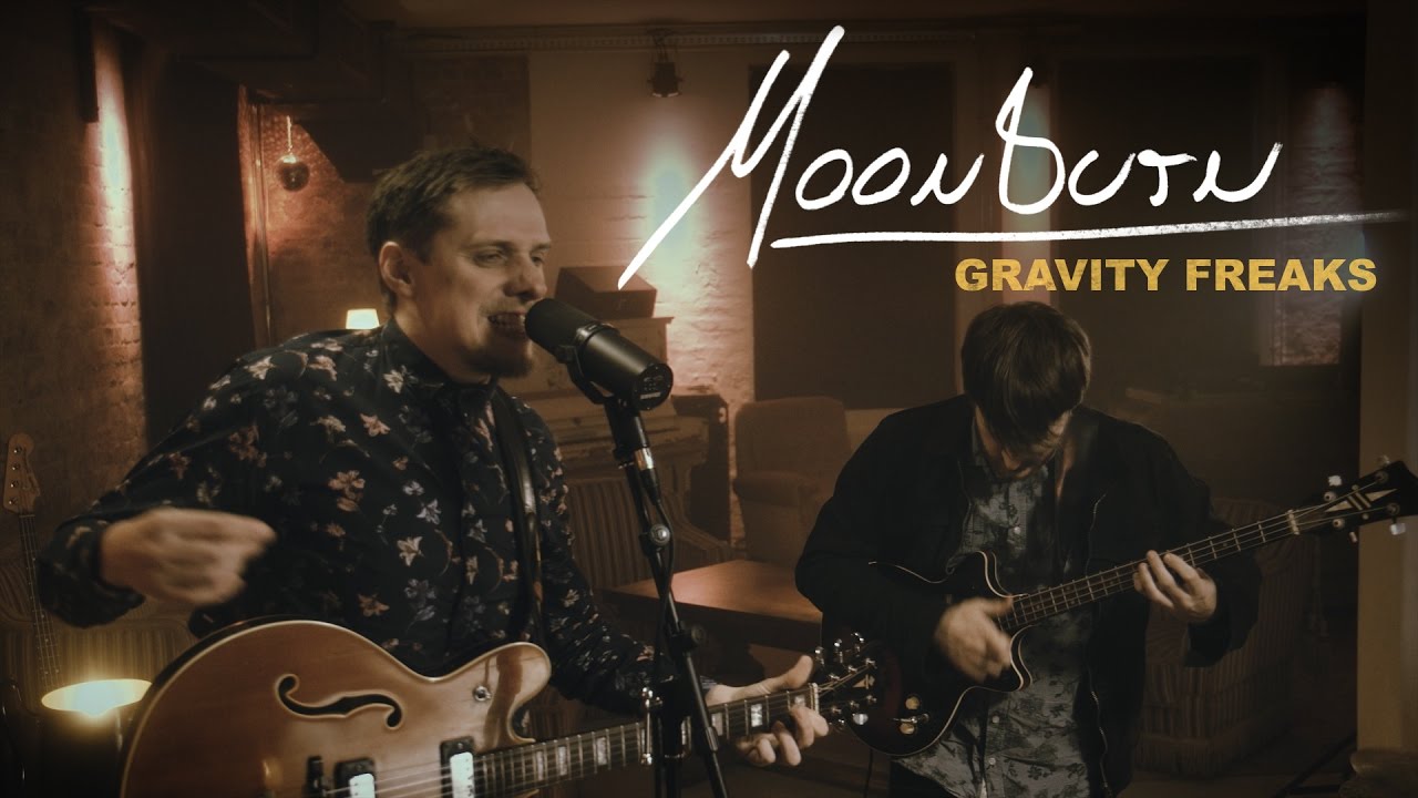 Gravity Freaks - Moonburn