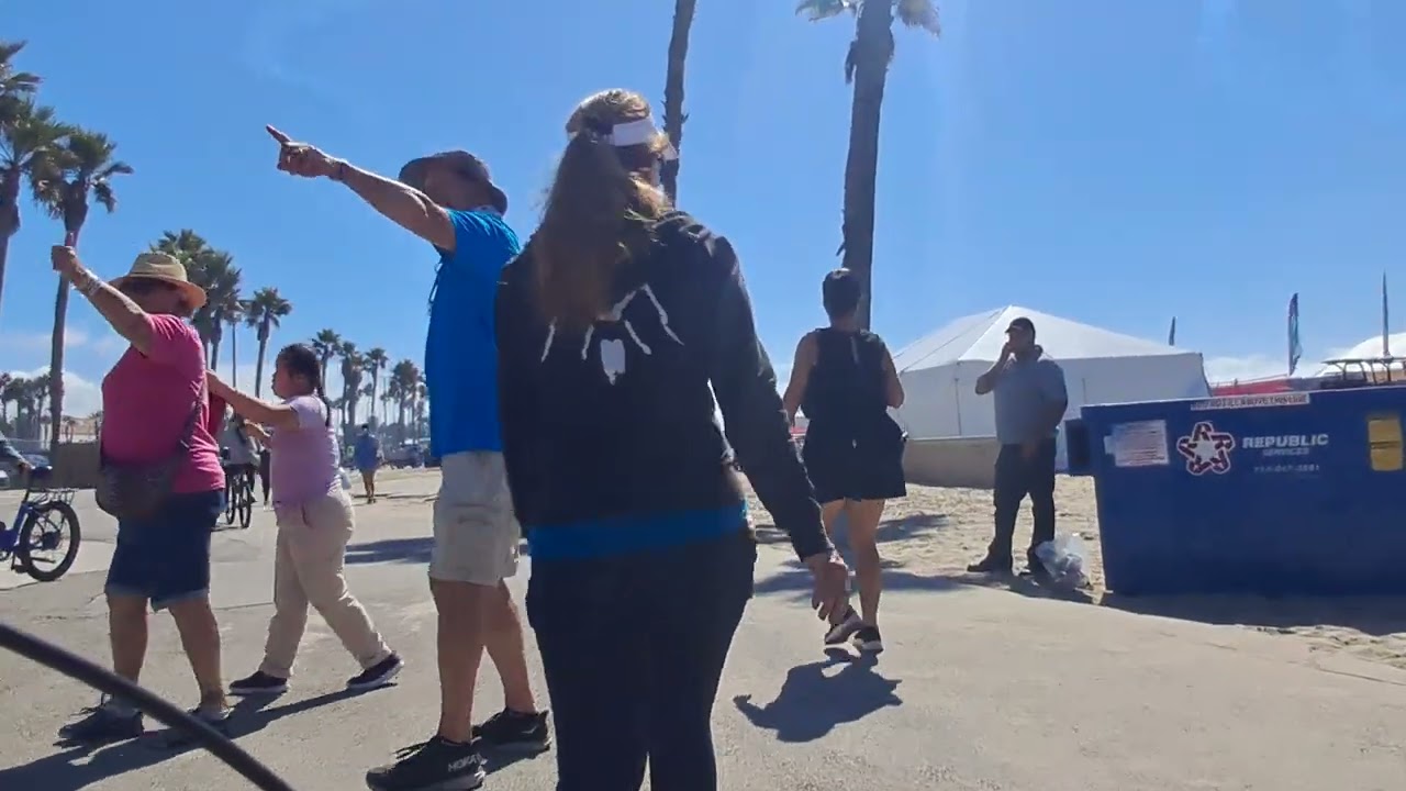 Huntington Beach, California Boardwalk 2 Stroke Bicycle Ride Along!