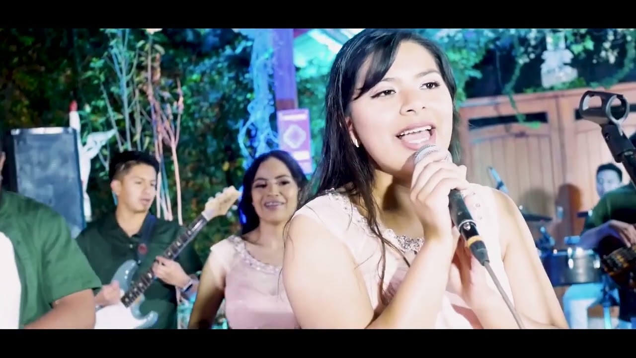 Agrupación Fenix Mix Mil Pedazos  en vivo #ElDueloProducciones.