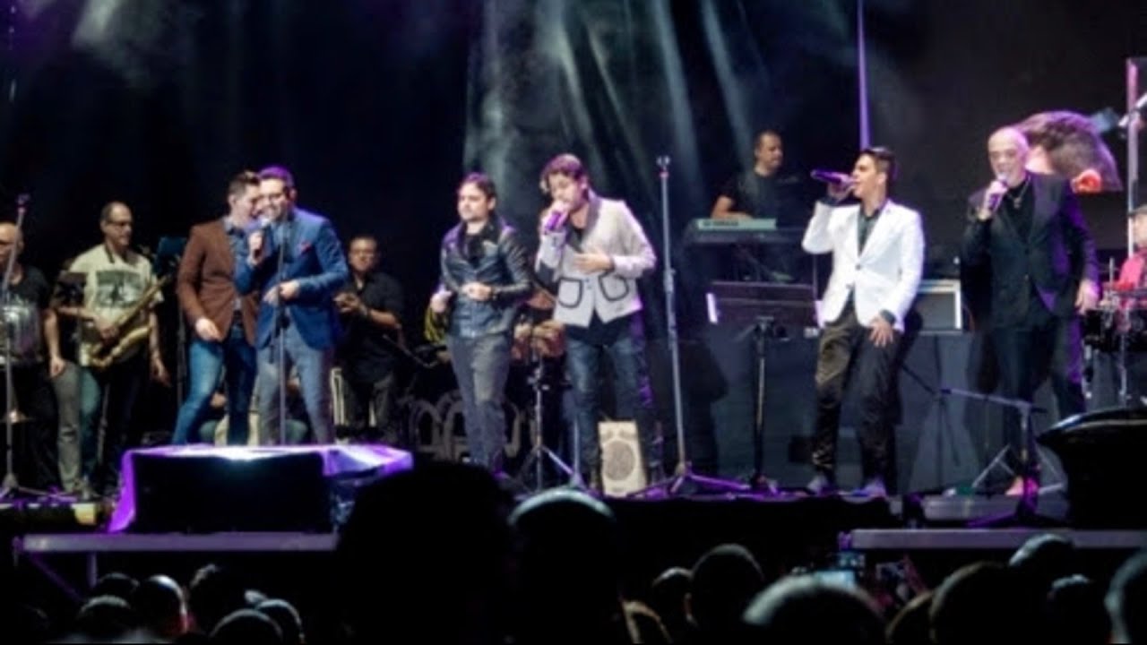Guaco - Las Caraque&ntilde;as + Un D&iacute;a M&aacute;s (En Vivo / Caracas / 2014)