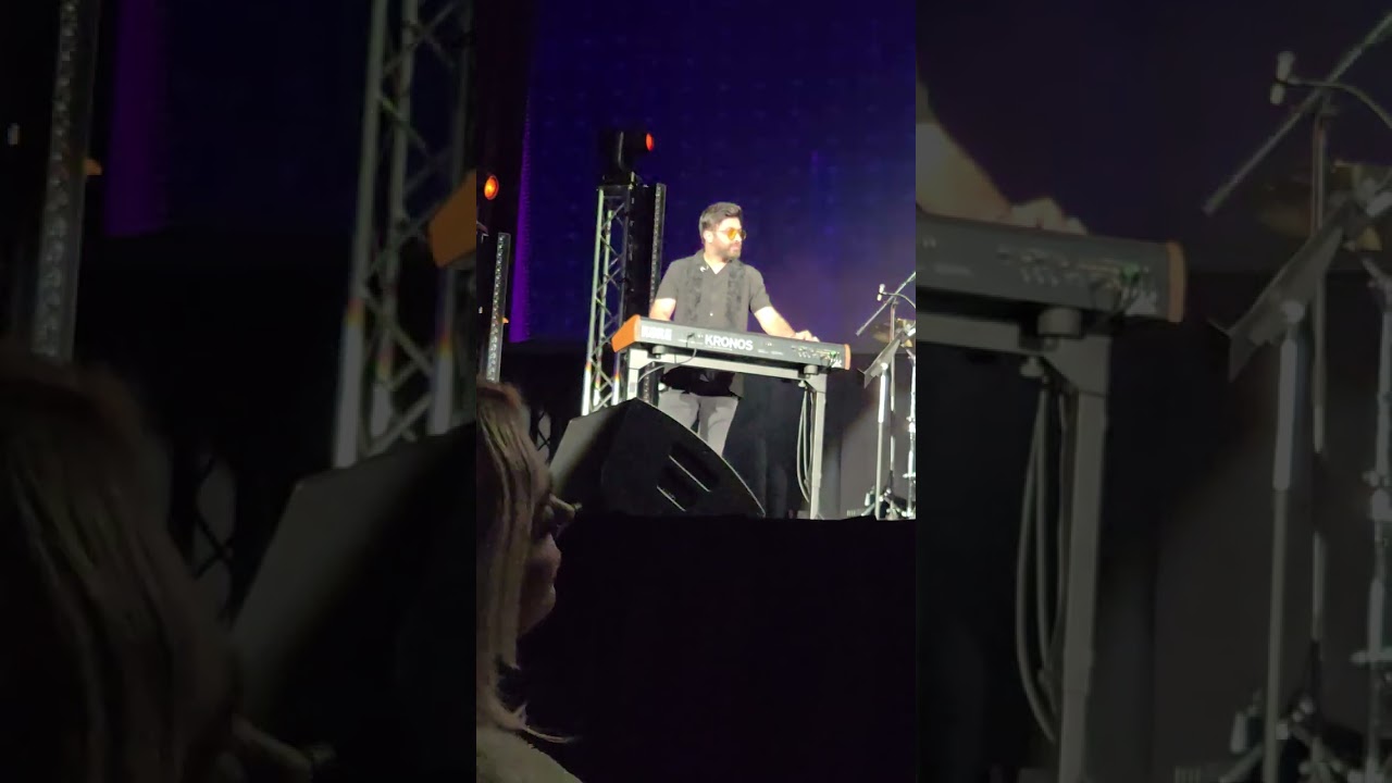 Mohsen yeganeh - Darkam Kon live (کنسرت محسن یگانه)