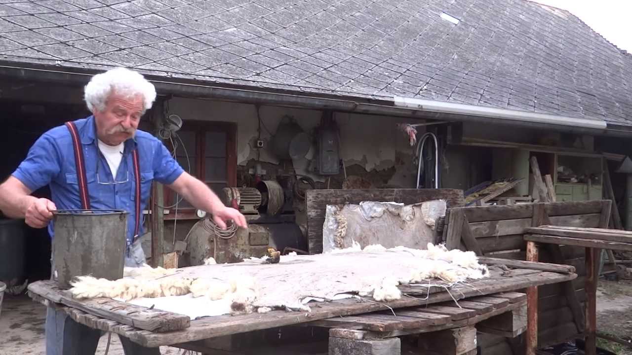 Tímármunka - szőrmekikészítés - szőrmésbőr rámázása