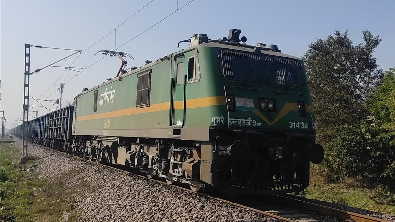 भारत की सबसे लंबी मालगाड़ी | india's long freight train #train #indianrailway#railway #rail #viral
