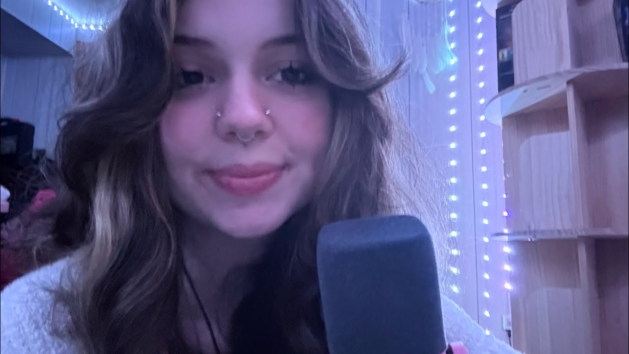 Fast ASMR Touching the Screen (Mouth Sounds) 🖤🌙