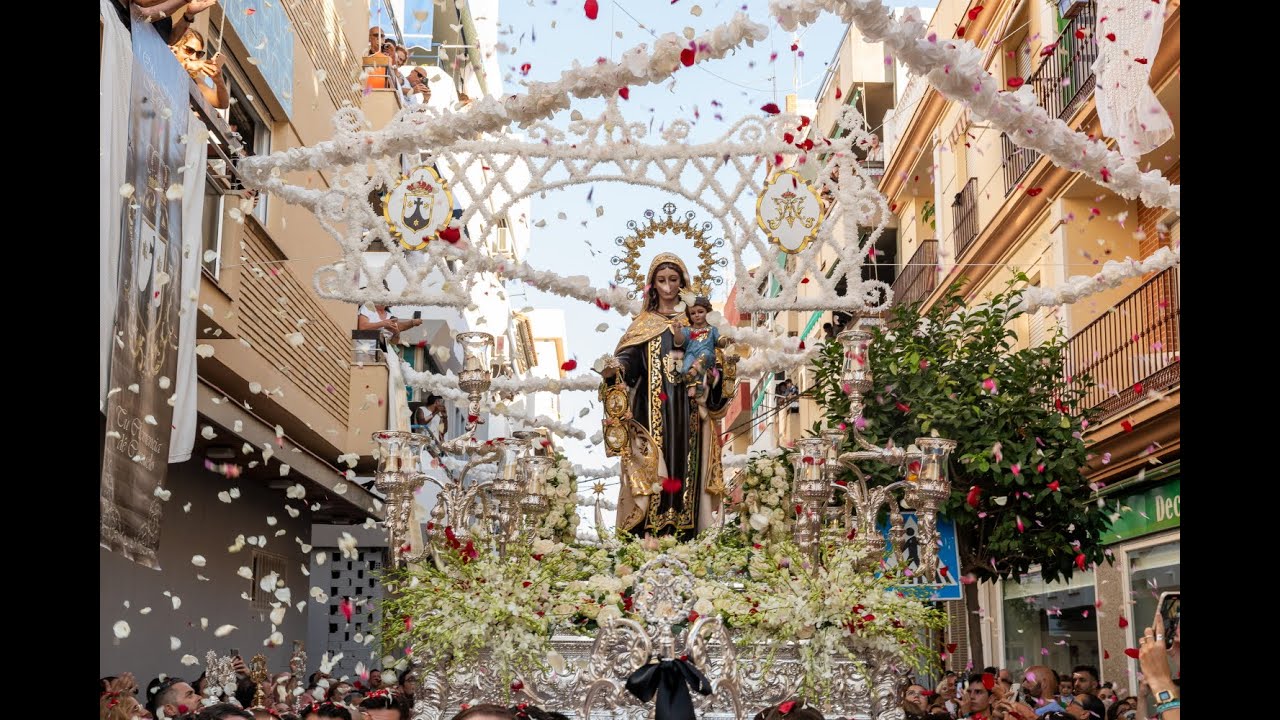 Procesión marítimo-terrestre de la Virgen del Carmen. Torre del Mar. Julio. Fiesta Singular