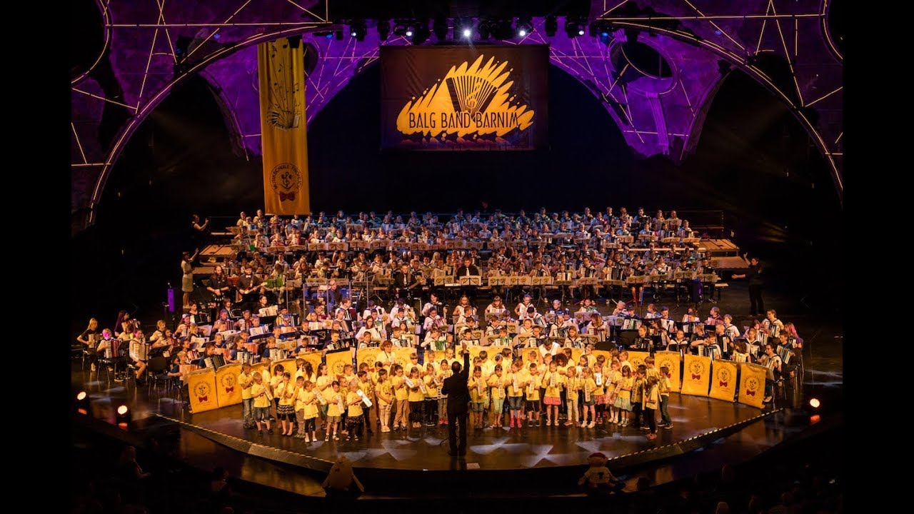 Musikschule Fröhlich - Friedrichstadt Palast 2017 (Jubiläumskonzert)